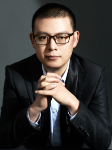 候震.png